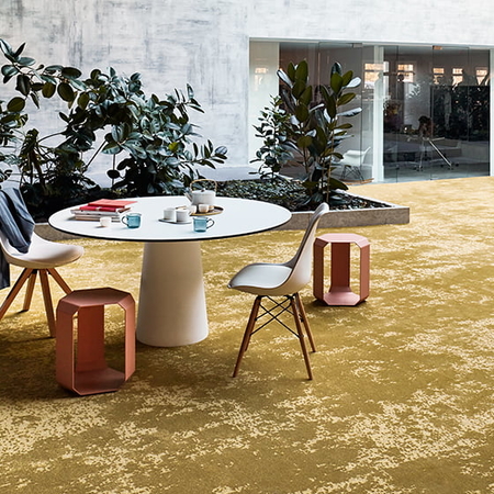 Faltól-falig szőnyeg